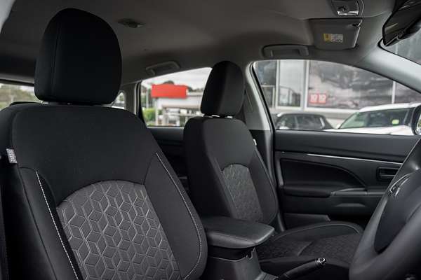 2024 Mitsubishi ASX GS XD