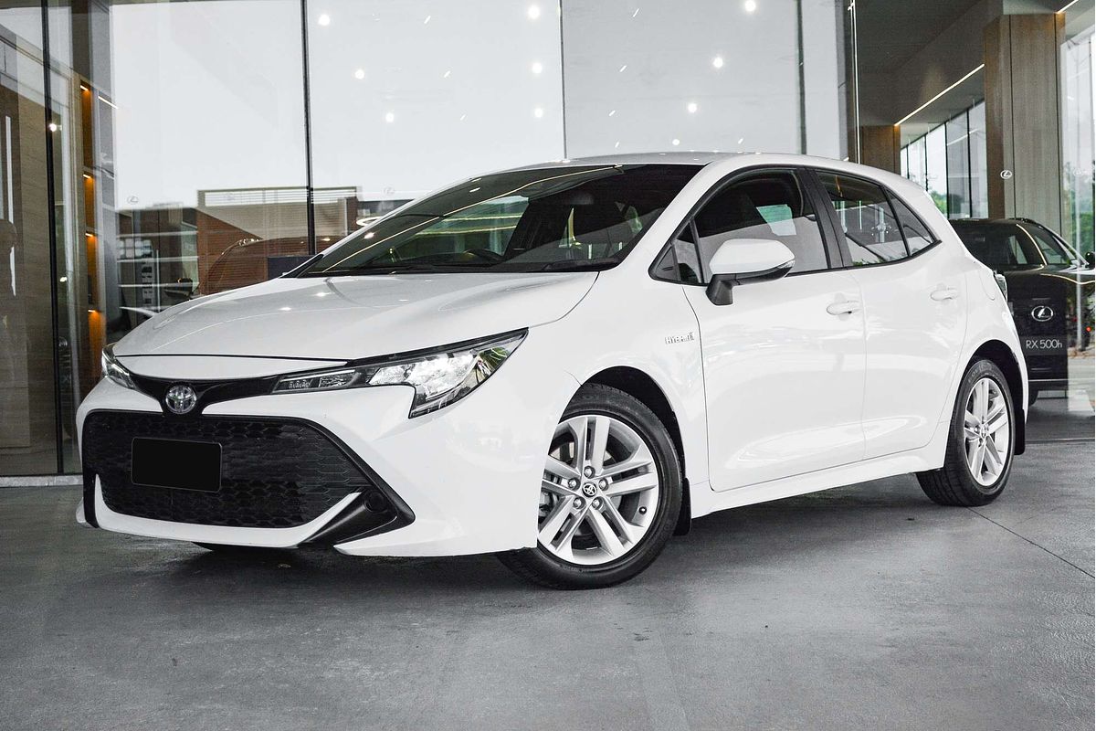 2018 Toyota Corolla Ascent Sport Hybrid ZWE211R