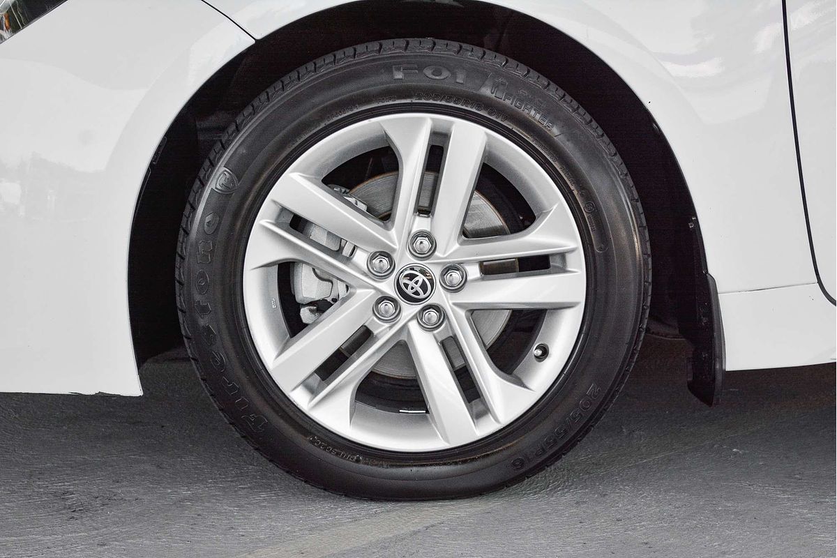 2018 Toyota Corolla Ascent Sport Hybrid ZWE211R