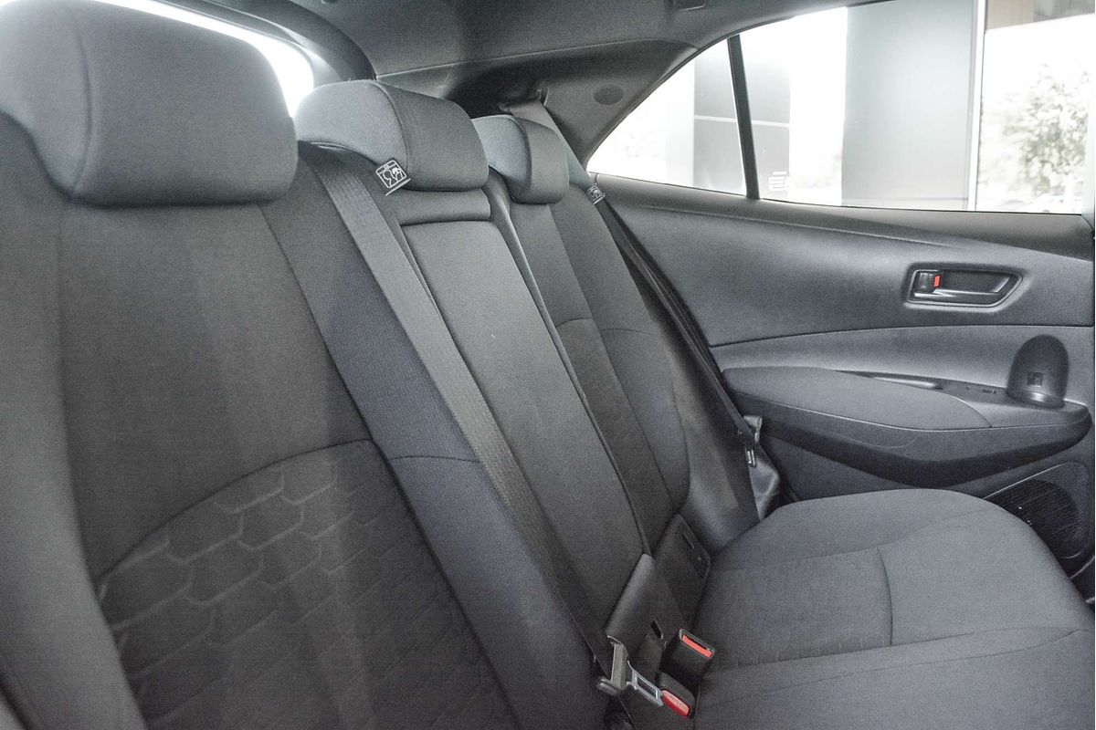 2018 Toyota Corolla Ascent Sport Hybrid ZWE211R