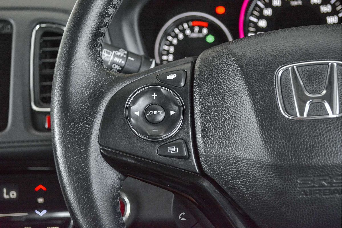 2016 Honda HR-V VTi-S