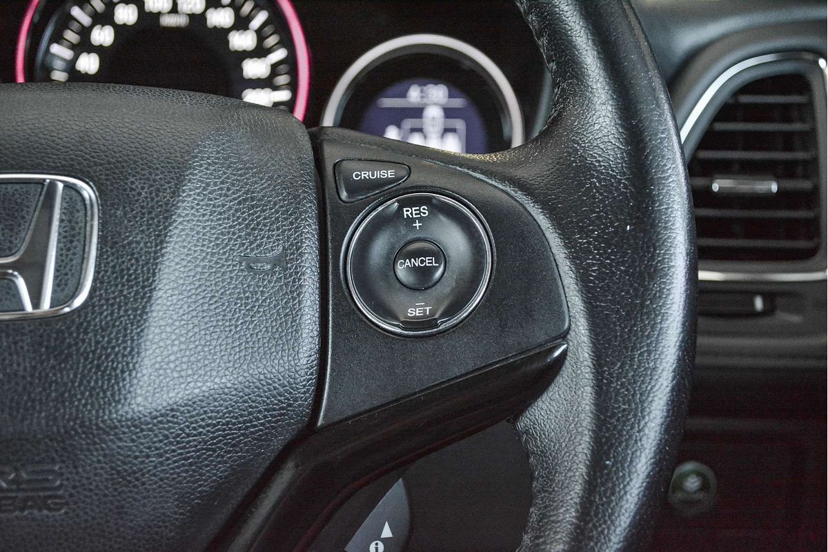 2016 Honda HR-V VTi-S
