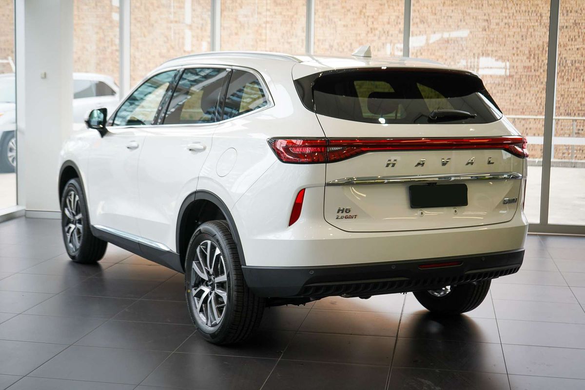 2024 GWM Haval H6 Lux B01