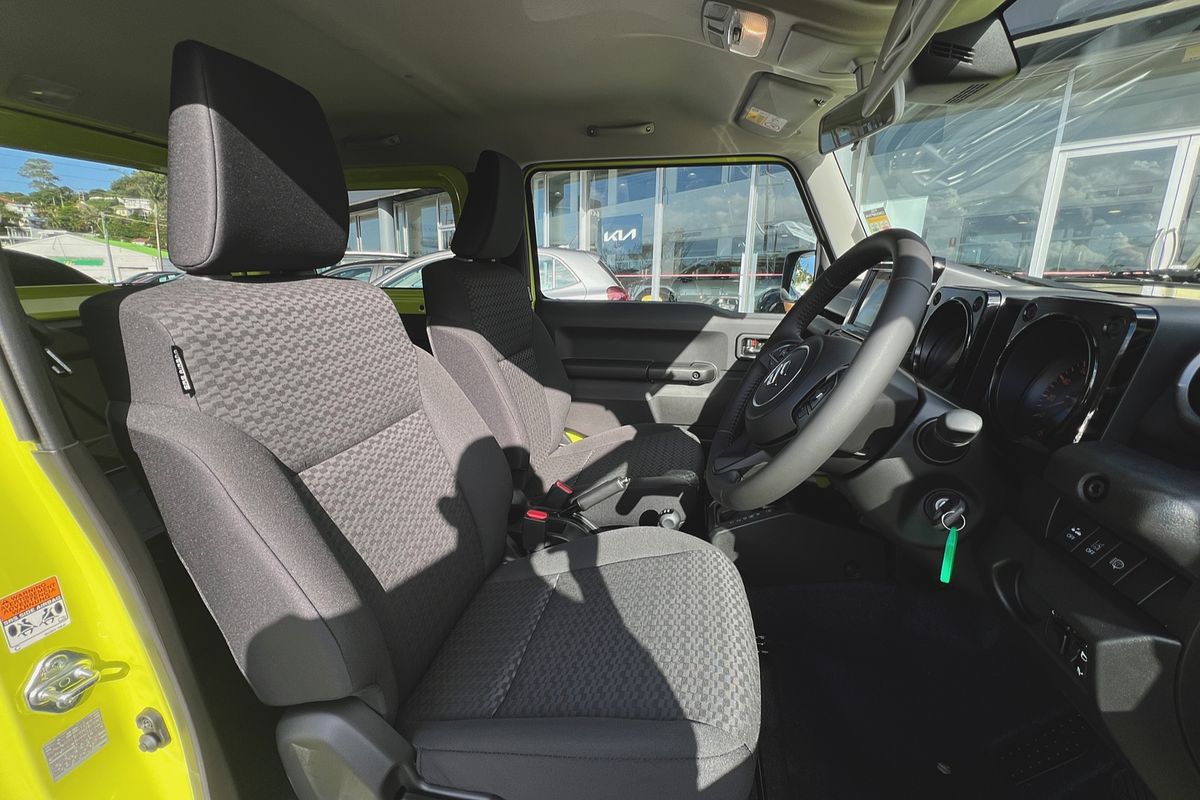 2024 Suzuki Jimny GLX GJ