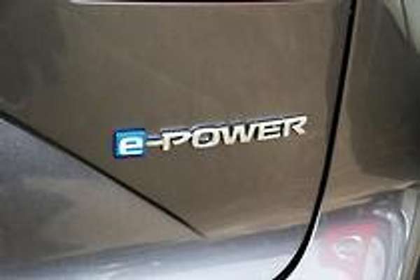 2024 Nissan QASHQAI TI e-POWER J12