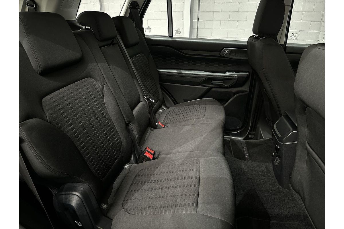 2024 Ford Everest Ambiente