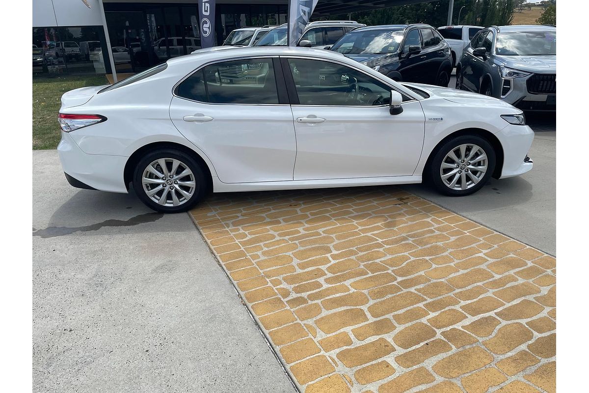 2021 Toyota Camry Ascent AXVH70R
