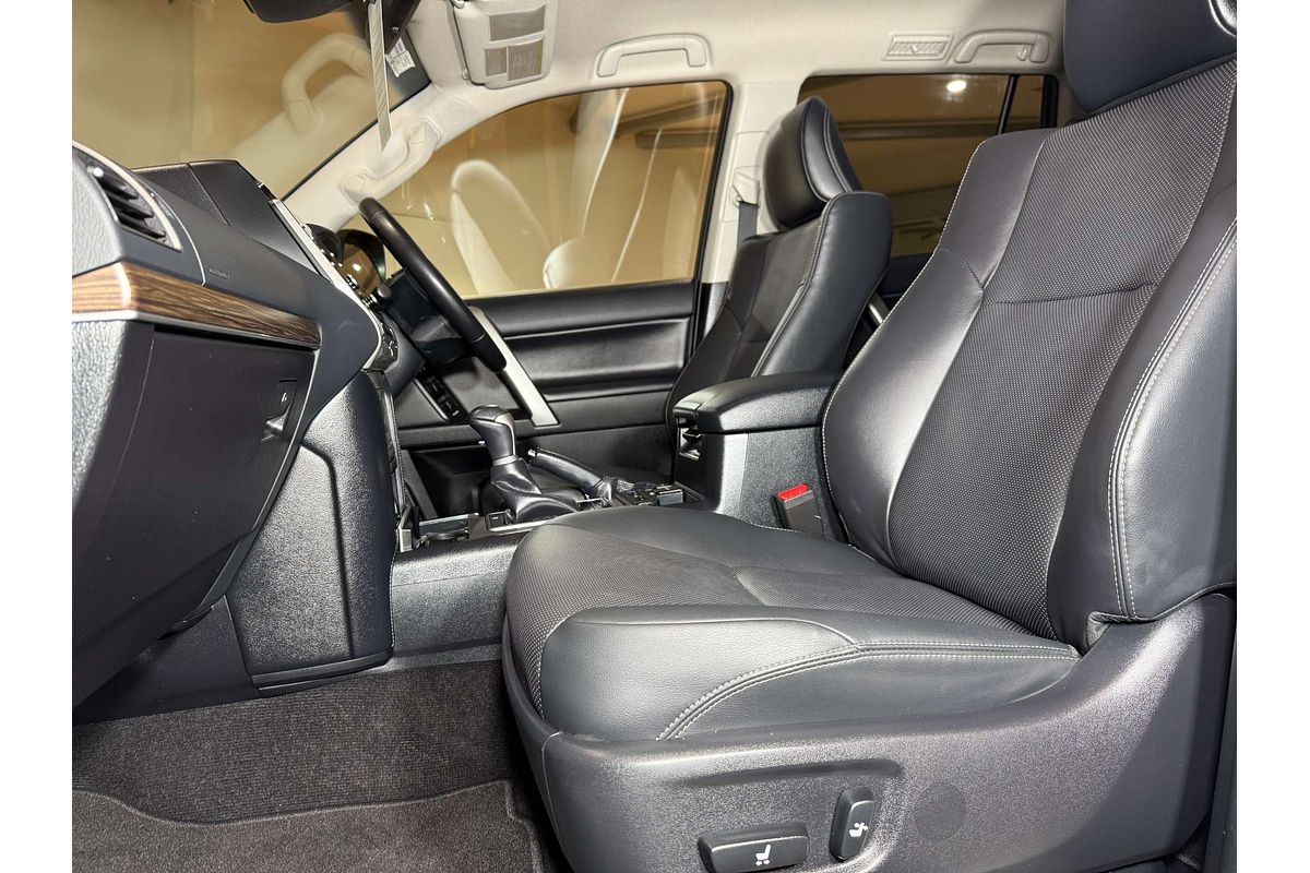 2022 Toyota Landcruiser Prado VX GDJ150R