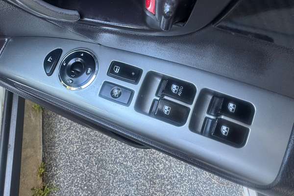 2011 Hyundai Santa Fe Highlander CM
