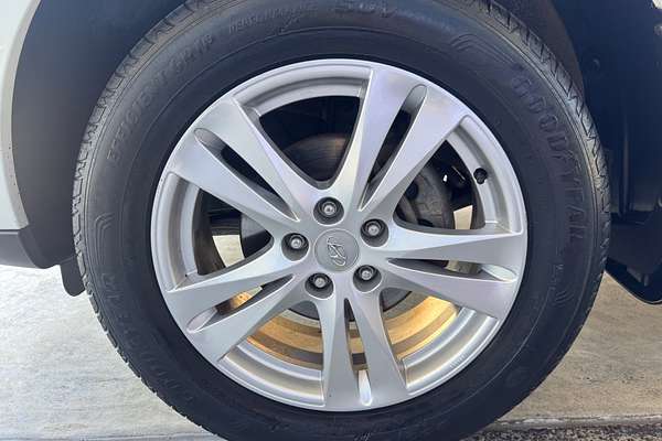 2011 Hyundai Santa Fe Highlander CM