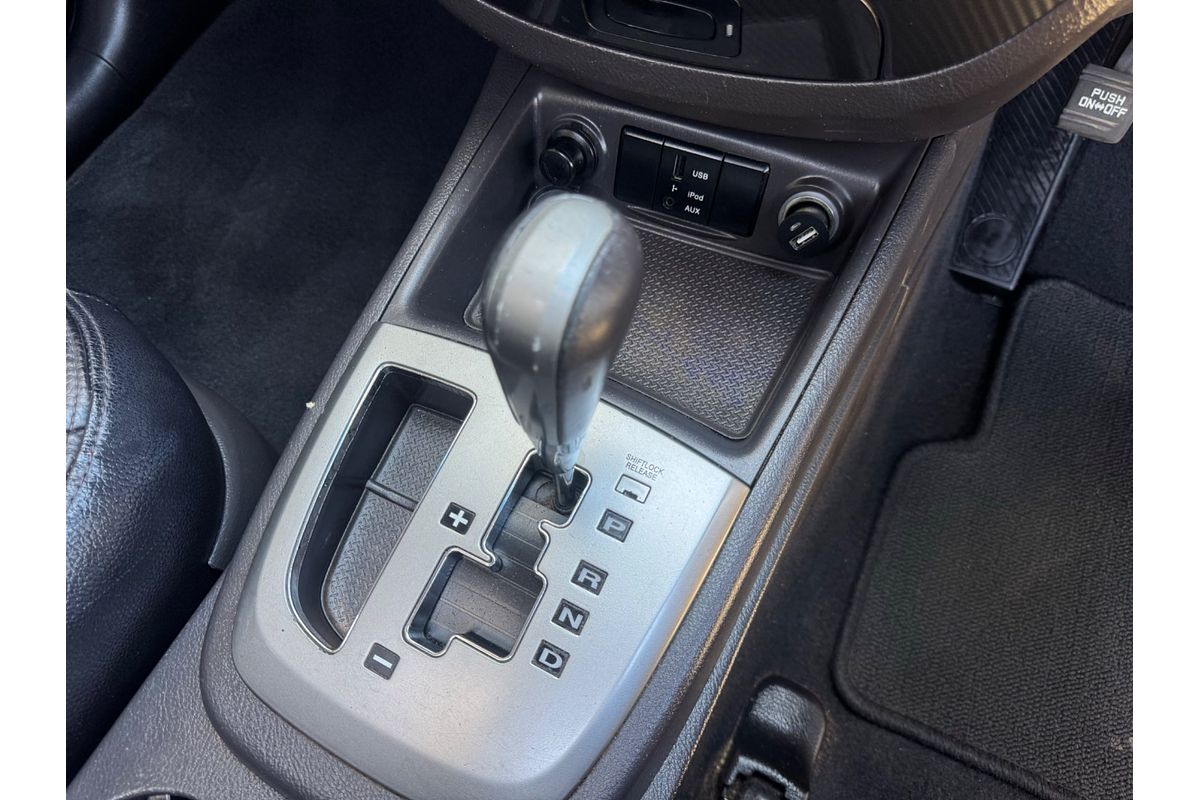 2011 Hyundai Santa Fe Highlander CM