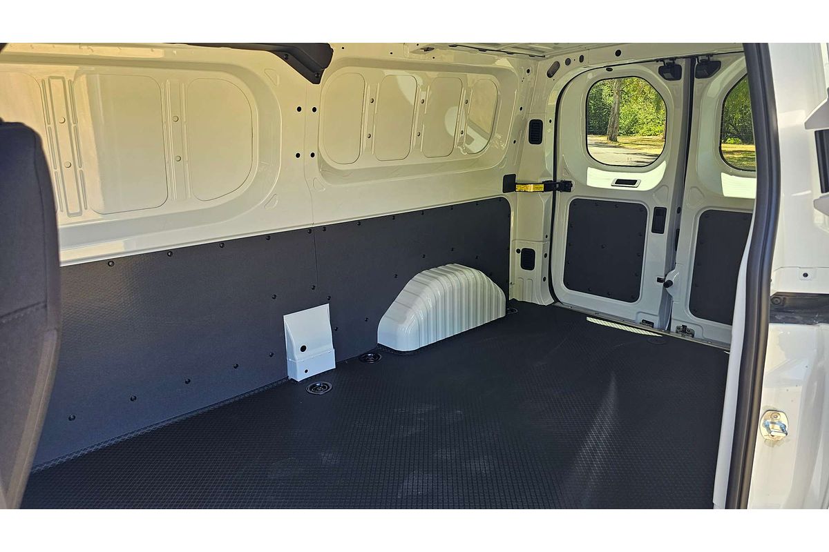 2024 LDV Deliver 7 LWB