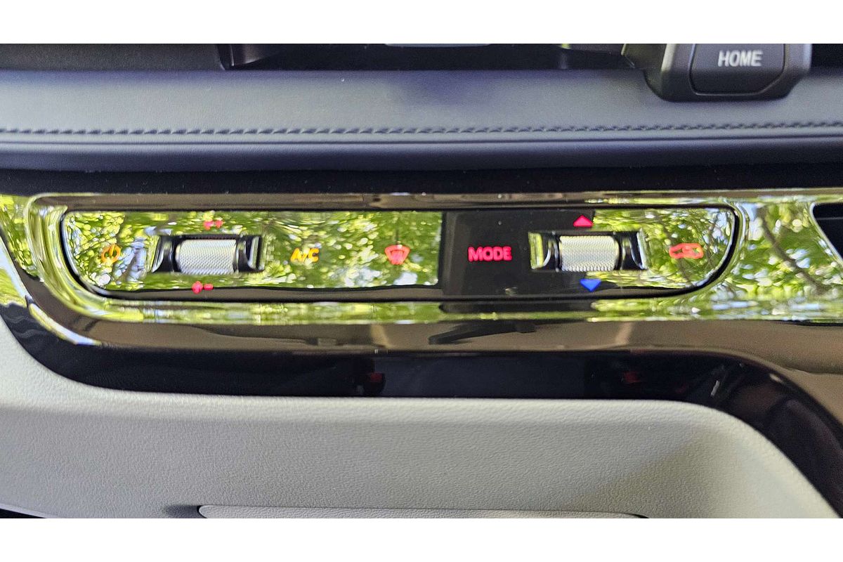 2024 LDV Deliver 7 LWB