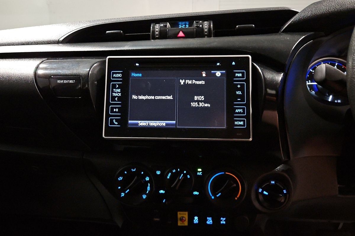 2018 Toyota Hilux SR GUN126R 4X4