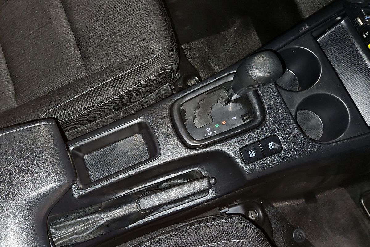 2018 Toyota Hilux SR GUN126R 4X4