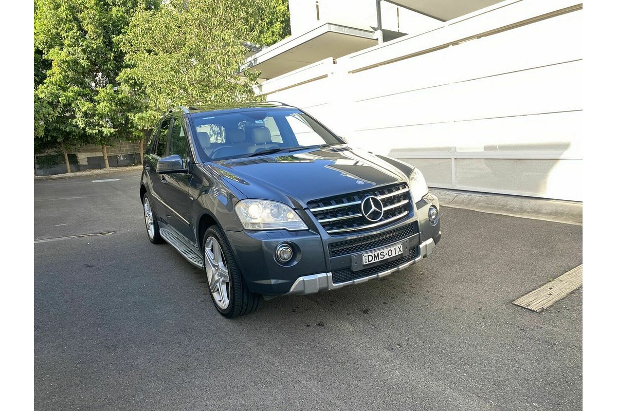 2010 Mercedes-Benz M-Class ML350 CDI BlueEFFICIENCY AMG Sports W164