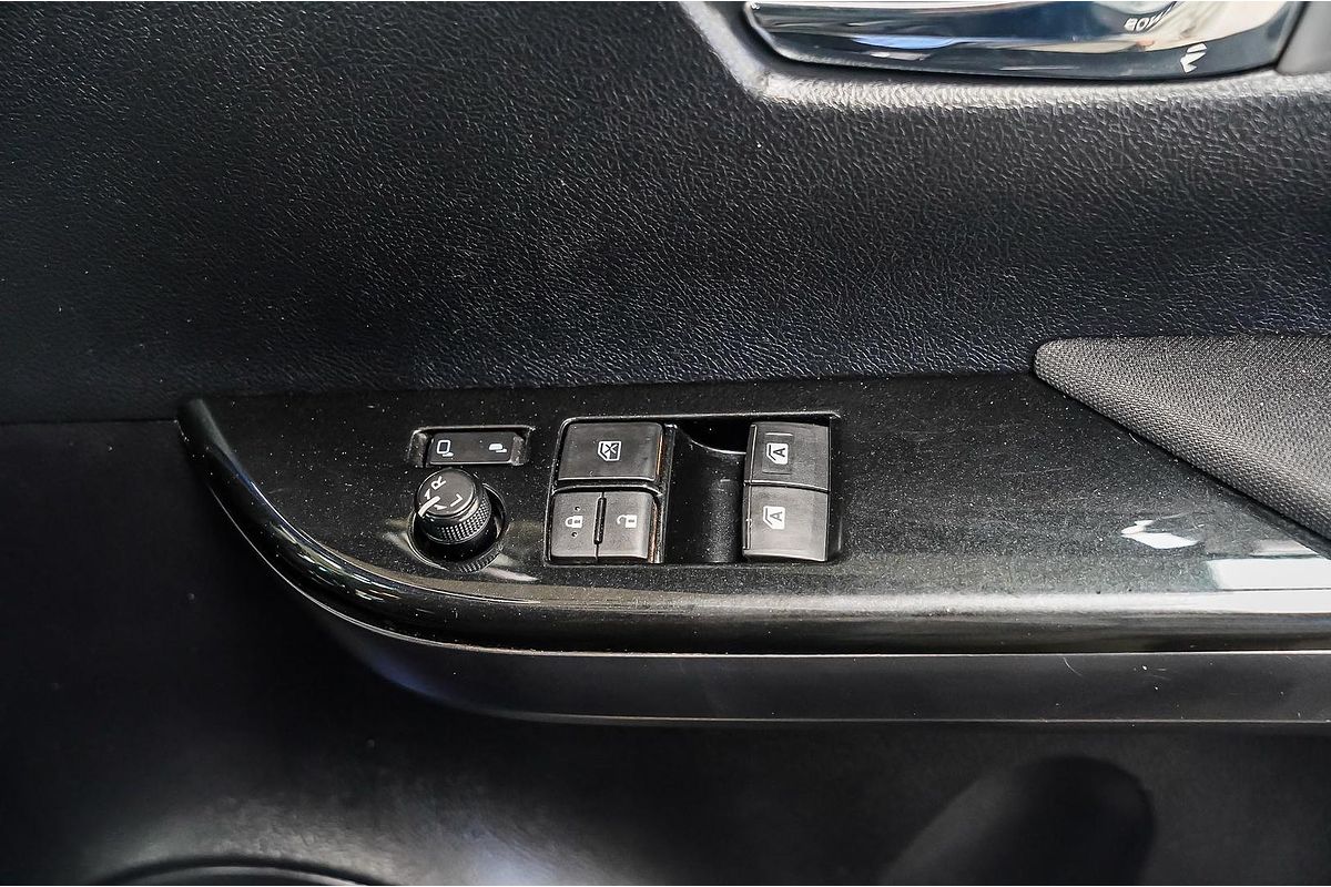 2016 Toyota Hilux SR5 GUN126R 4X4