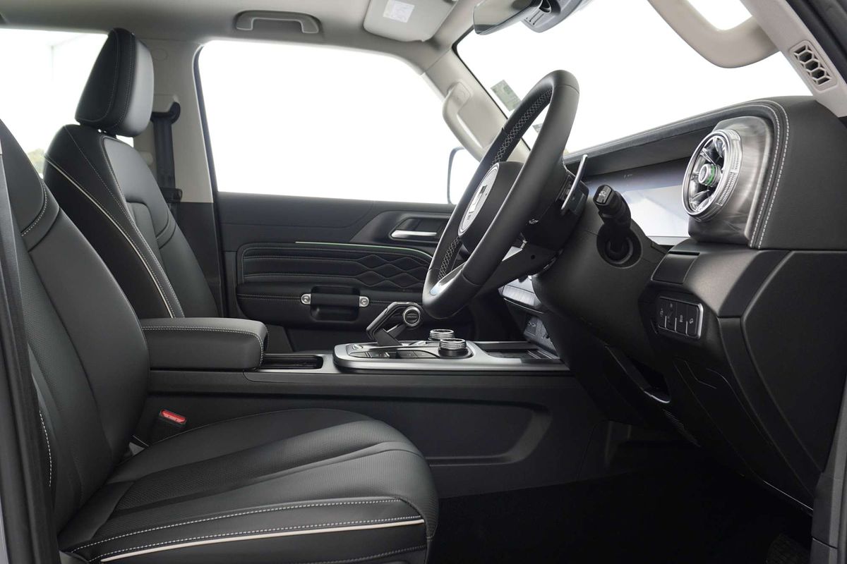 2024 Audi SQ5 TDI FY