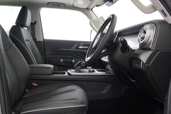 2024 Audi SQ5 TDI FY