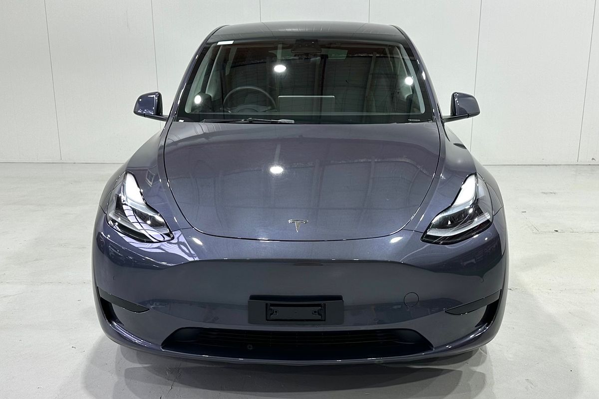 2023 Tesla Model Y Rear-Wheel Drive
