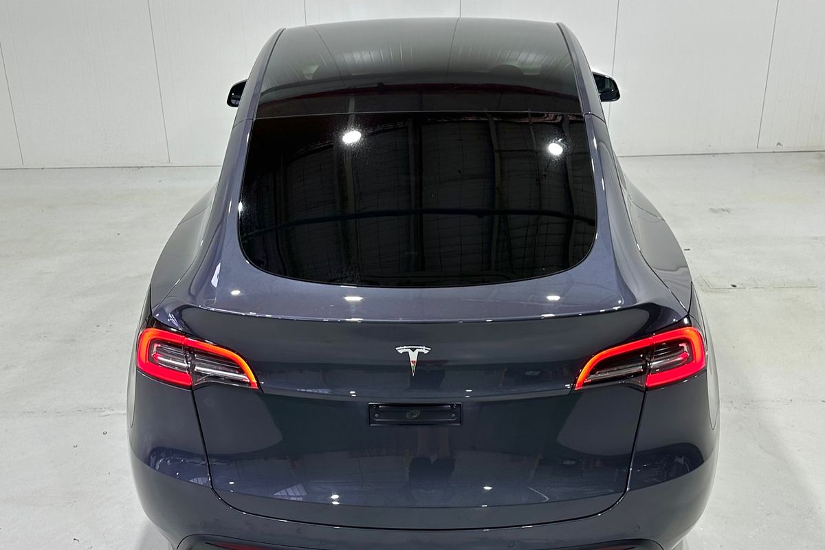 2023 Tesla Model Y Rear-Wheel Drive
