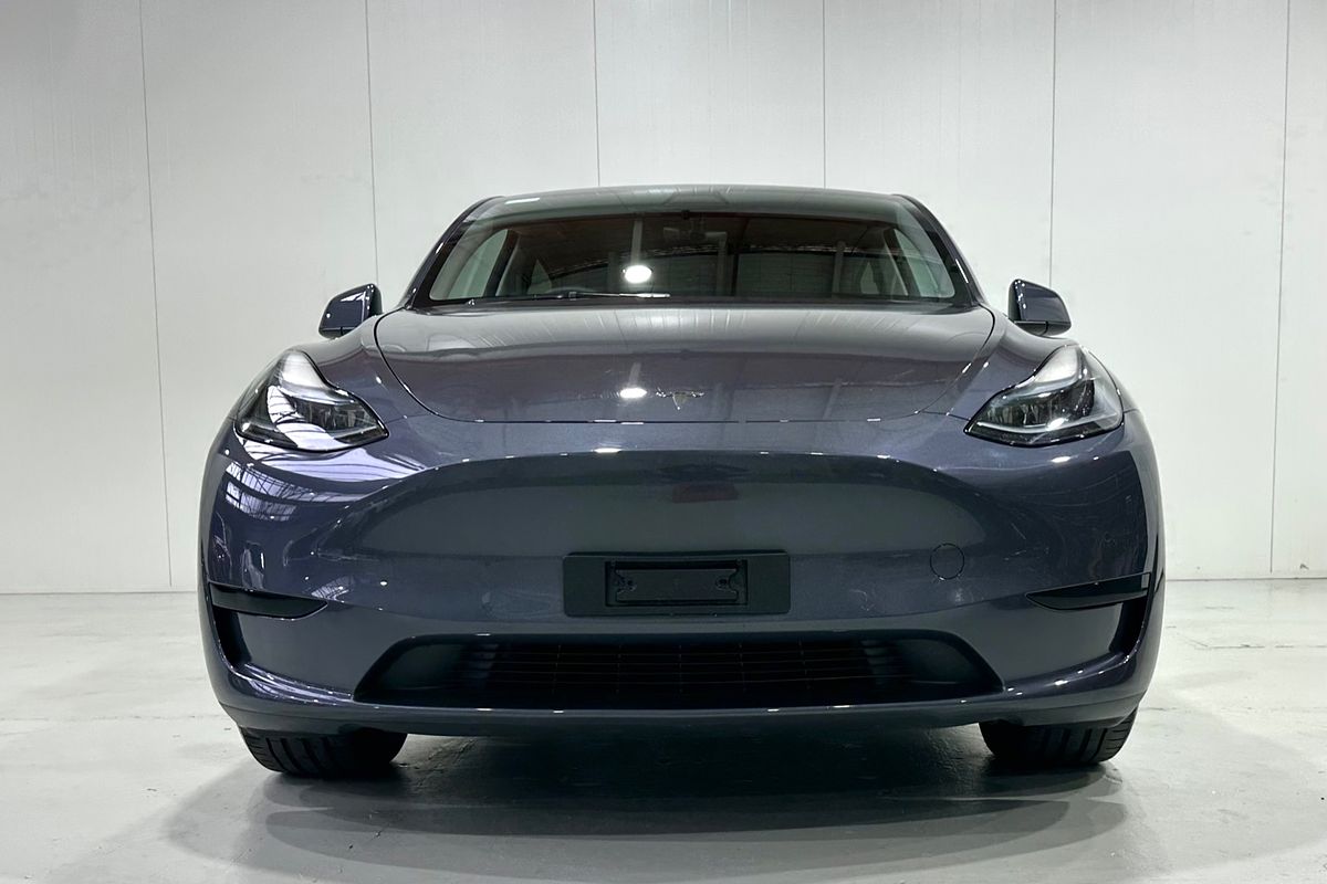 2023 Tesla Model Y Rear-Wheel Drive