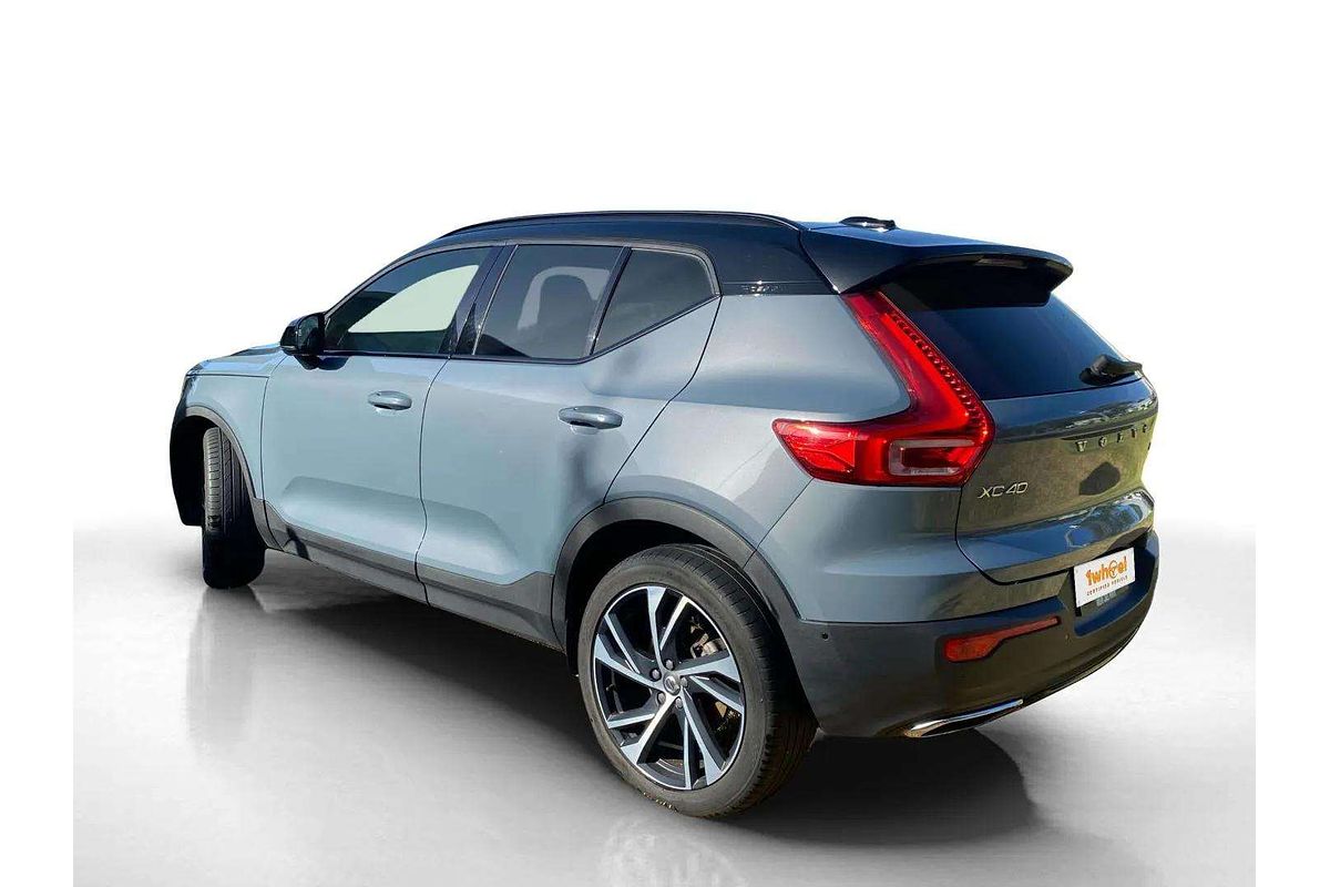 2019 Volvo XC40 T5 R-Design