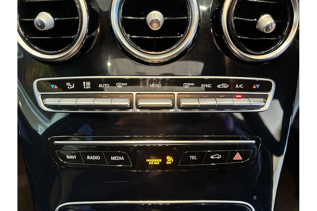 2019 Mercedes-Benz C-Class C300 W205