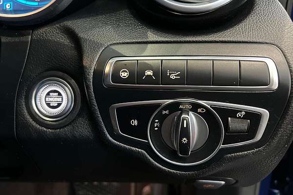 2019 Mercedes-Benz C-Class C300 W205
