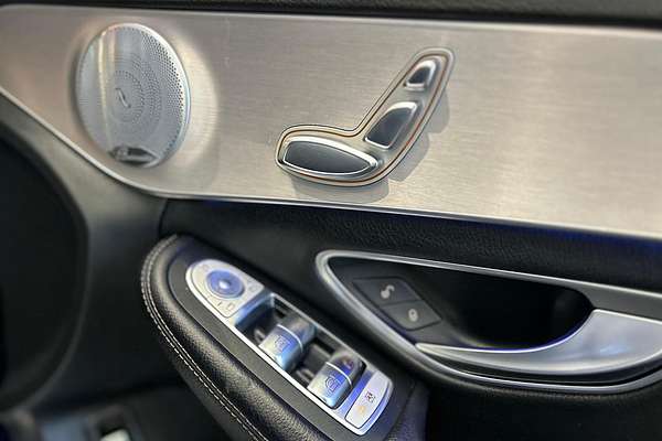 2019 Mercedes-Benz C-Class C300 W205