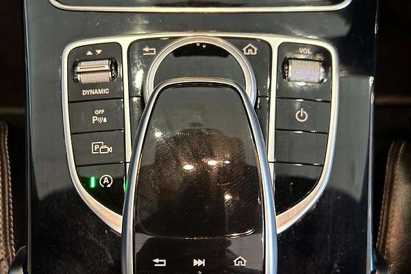 2019 Mercedes-Benz C-Class C300 W205
