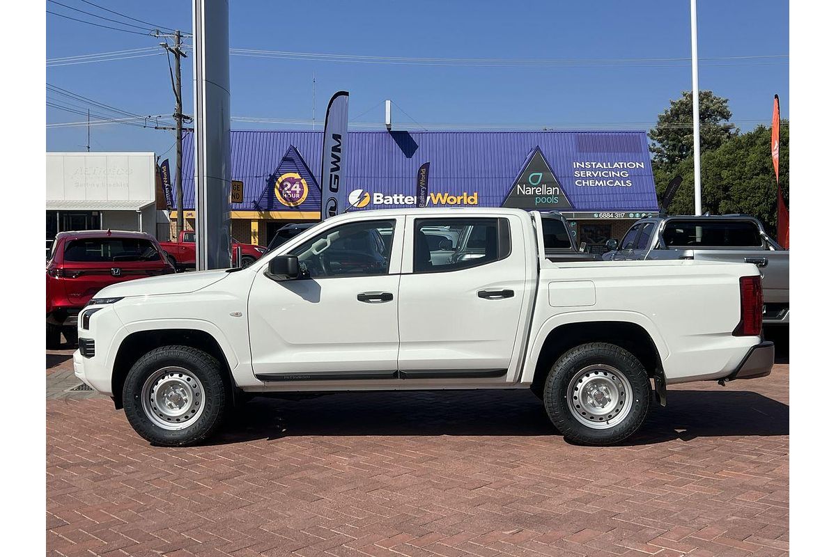 2024 Mitsubishi Triton GLX MV 4X4