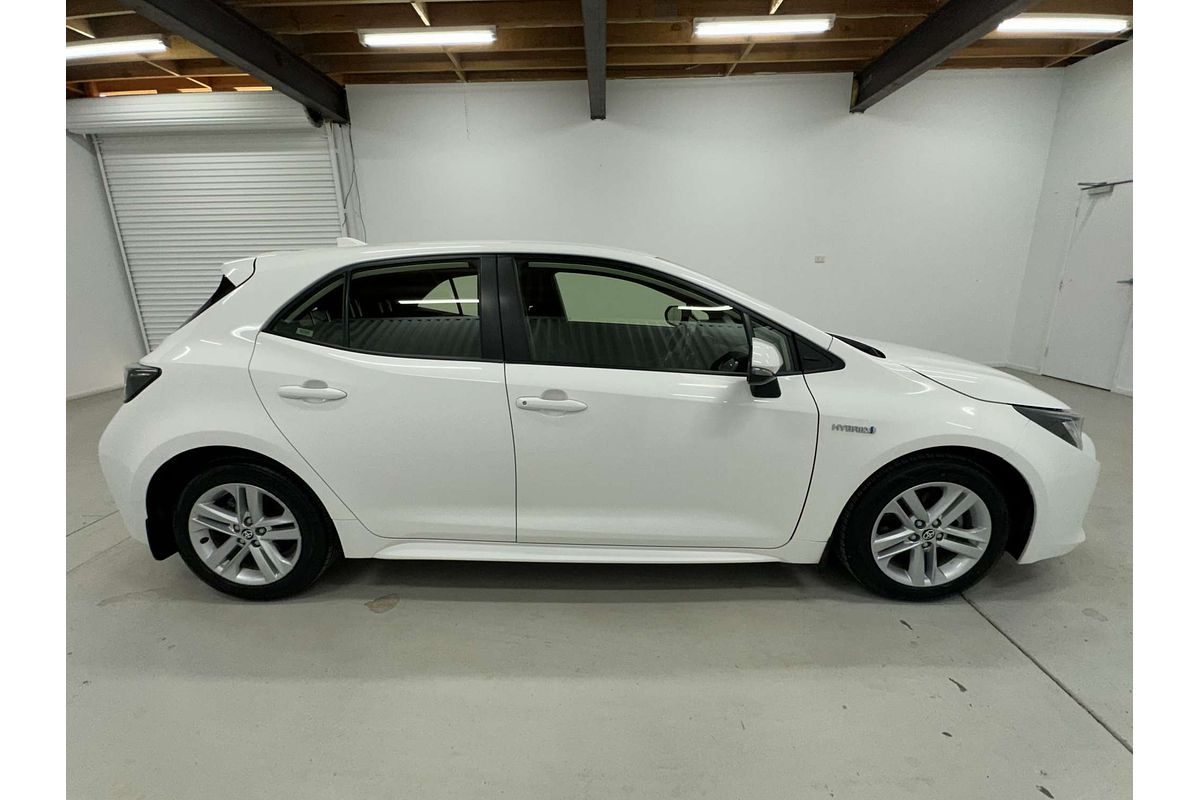 2021 Toyota Corolla SX Hybrid ZWE211R