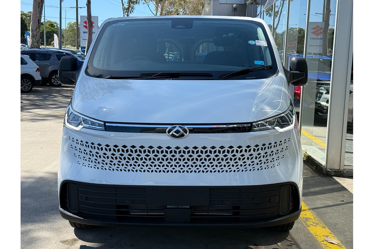 2024 LDV Deliver 7 SWB