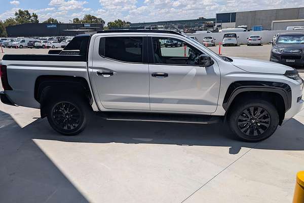 2024 Mitsubishi Triton GSR MV 4X4