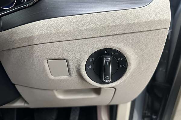2019 SKODA Superb 162TSI NP