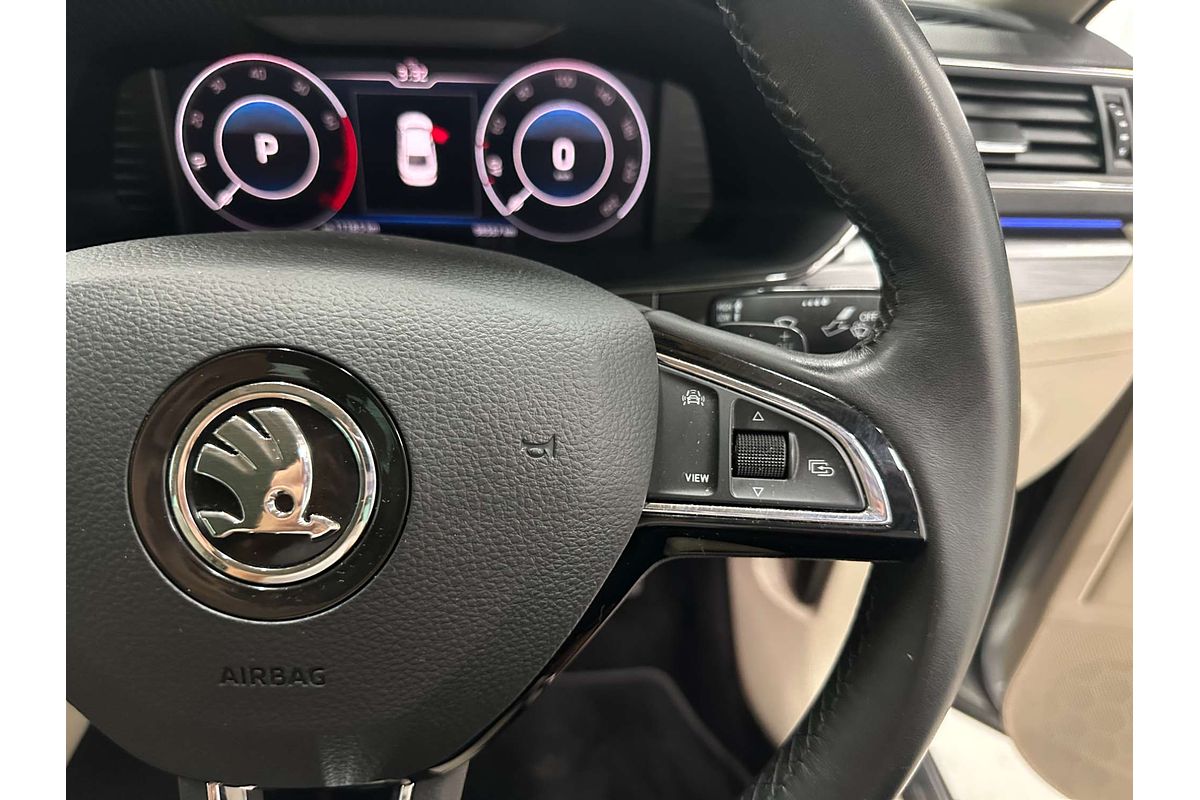 2019 SKODA Superb 162TSI NP