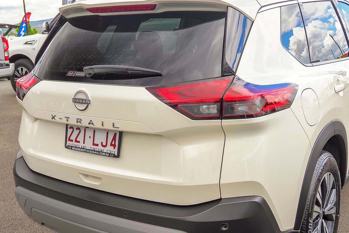 2024 Nissan X-TRAIL ST-L T33