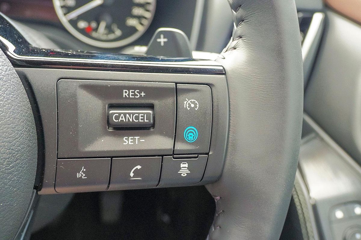 2024 Nissan X-TRAIL ST-L T33