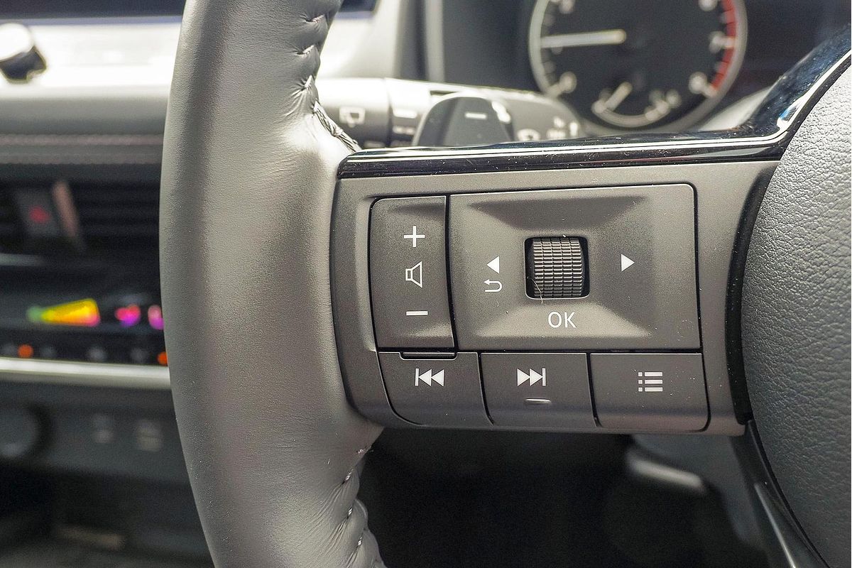 2024 Nissan X-TRAIL ST-L T33