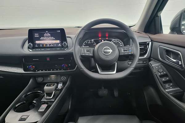 2024 Nissan X-TRAIL ST-L T33