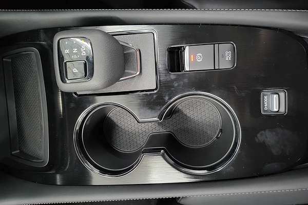 2024 Nissan X-TRAIL ST-L T33