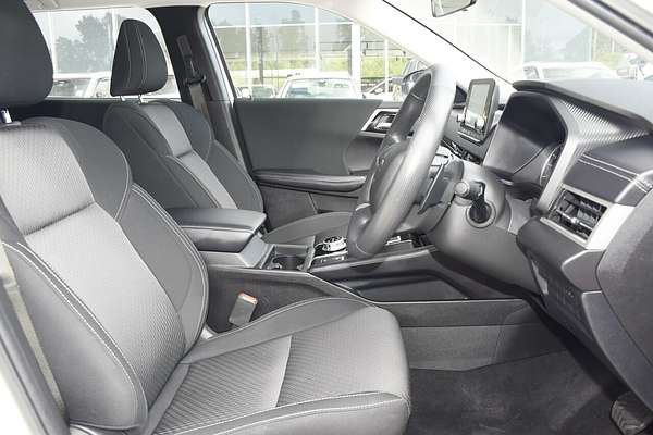 2023 Mitsubishi Outlander ES ZM