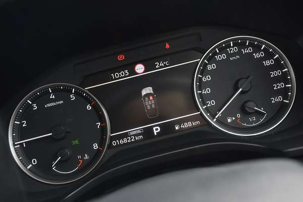 2023 Mitsubishi Outlander ES ZM
