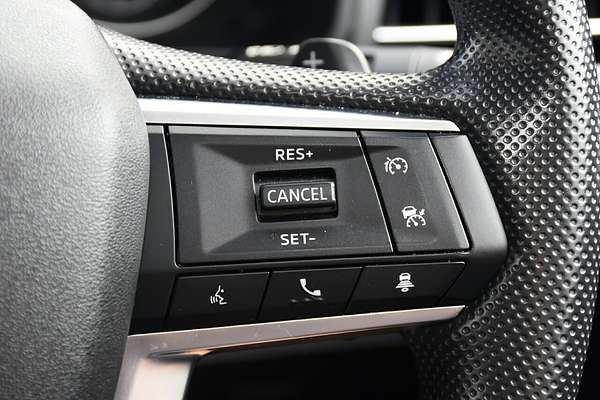 2023 Mitsubishi Outlander ES ZM