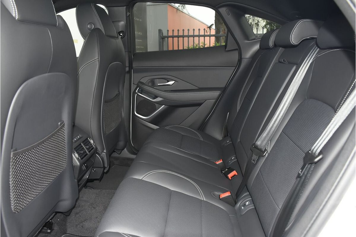2024 Jaguar E-PACE P250 R-Dynamic SE X540