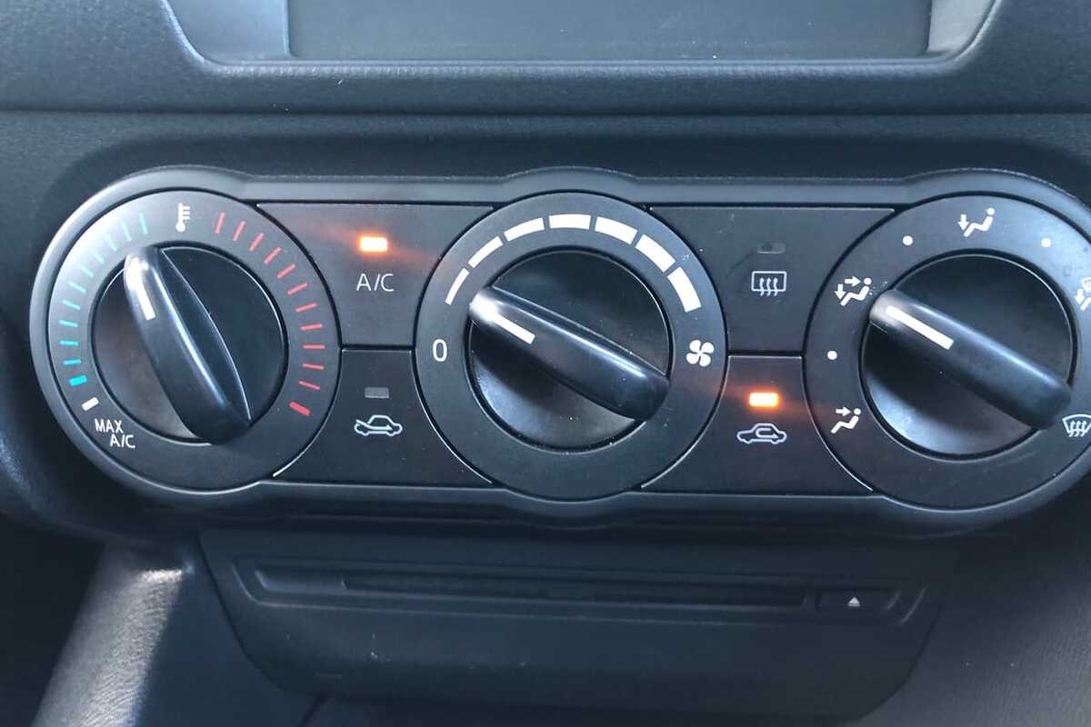 2014 Mazda 3 Neo BM Series
