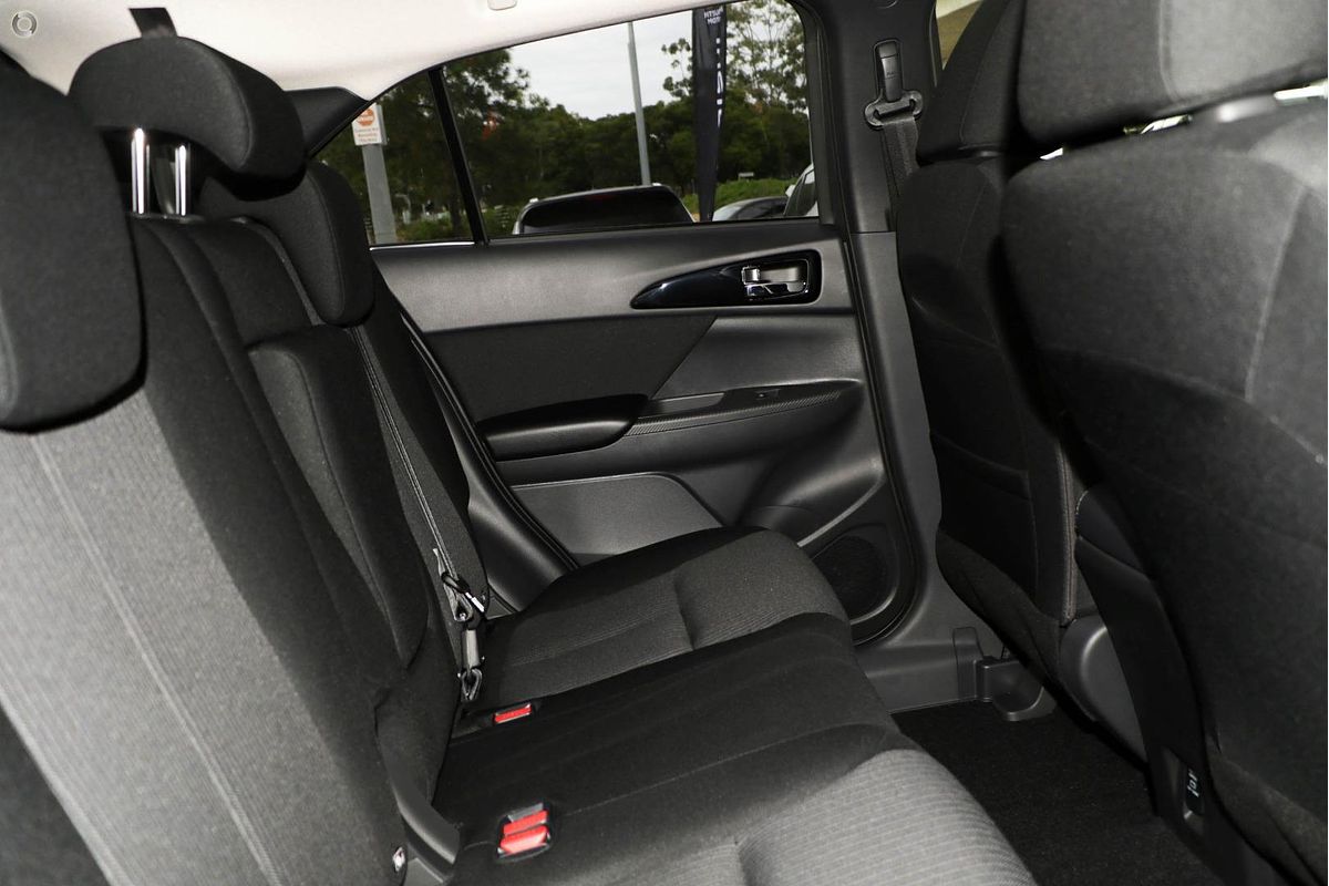 2024 Mitsubishi Eclipse Cross LS YB