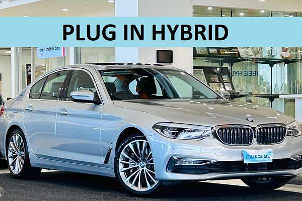 2018 BMW 5 Series 530e Luxury Line G30