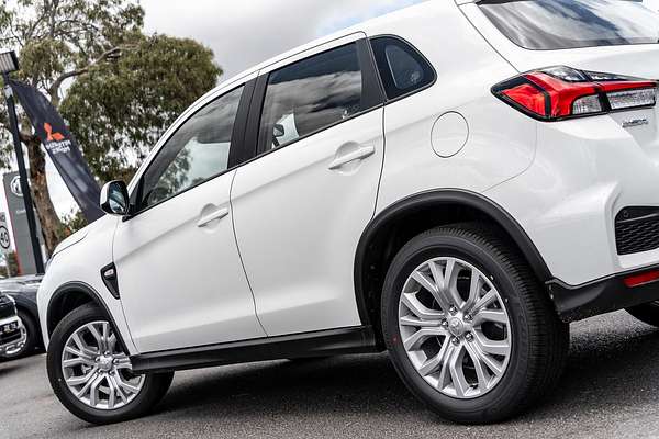 2024 Mitsubishi ASX ES XD